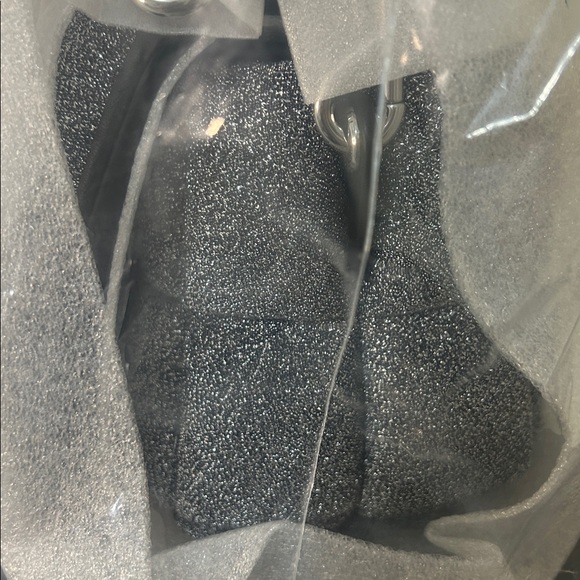 Kate Spade Boxxy Metallic Crossbody Gunmetal Silver NWT MSRP $528 - Picture 13 of 16